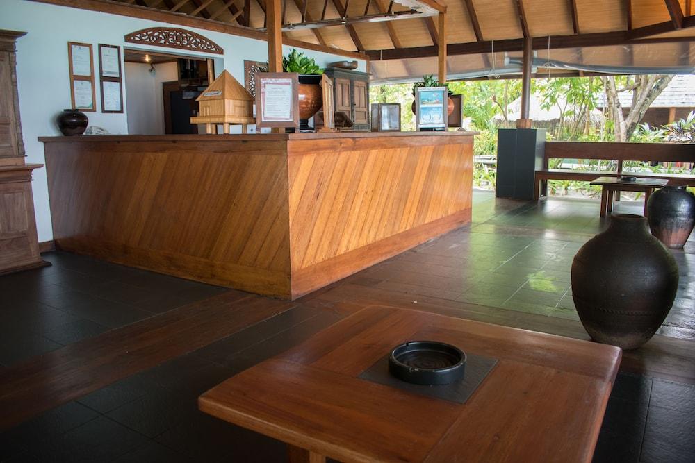 Gangehi Island Resort & Spa Экстерьер фото