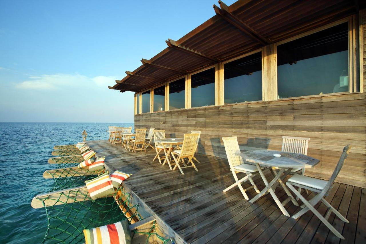 Gangehi Island Resort & Spa Экстерьер фото